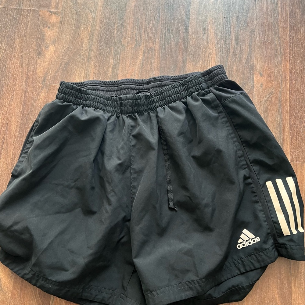 Adidas 5 inch lined running shorts